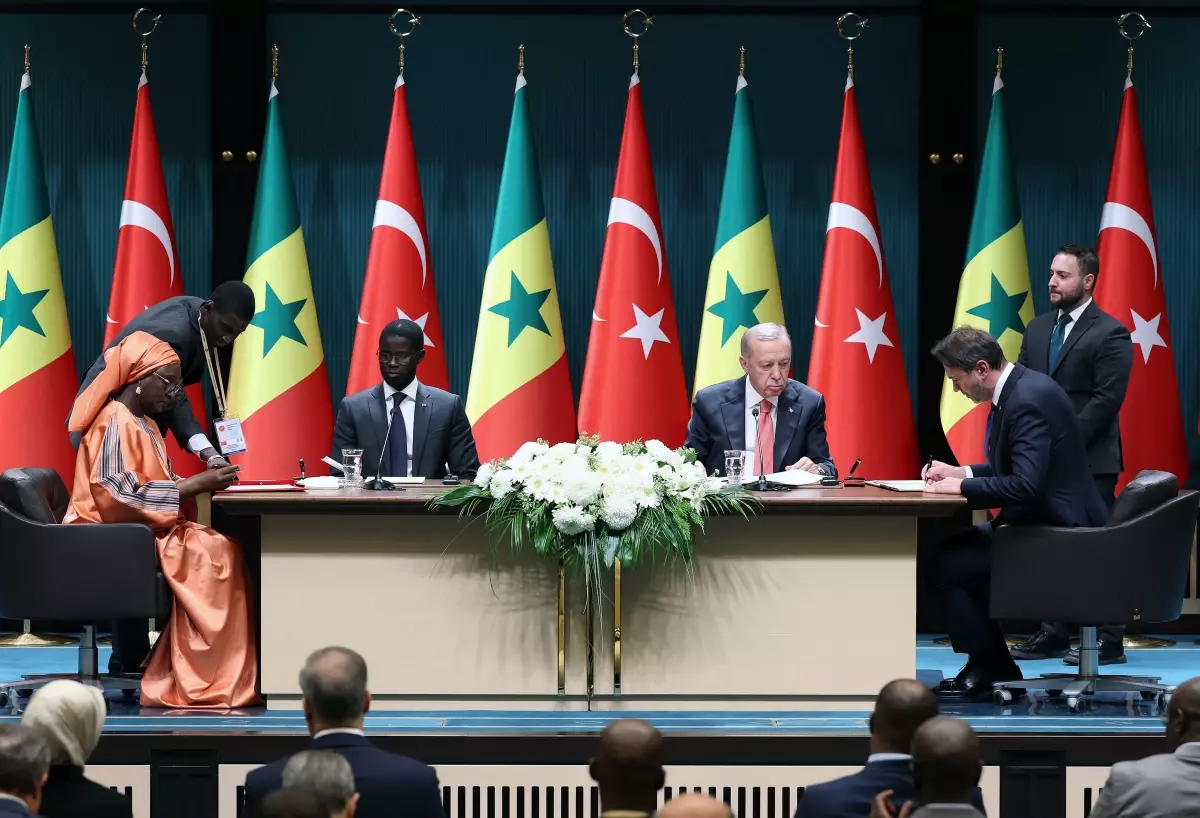 Erdoğan: Senegal’e FETÖ ile mücadelemizde verdikleri destek için teşekkür ediyorum