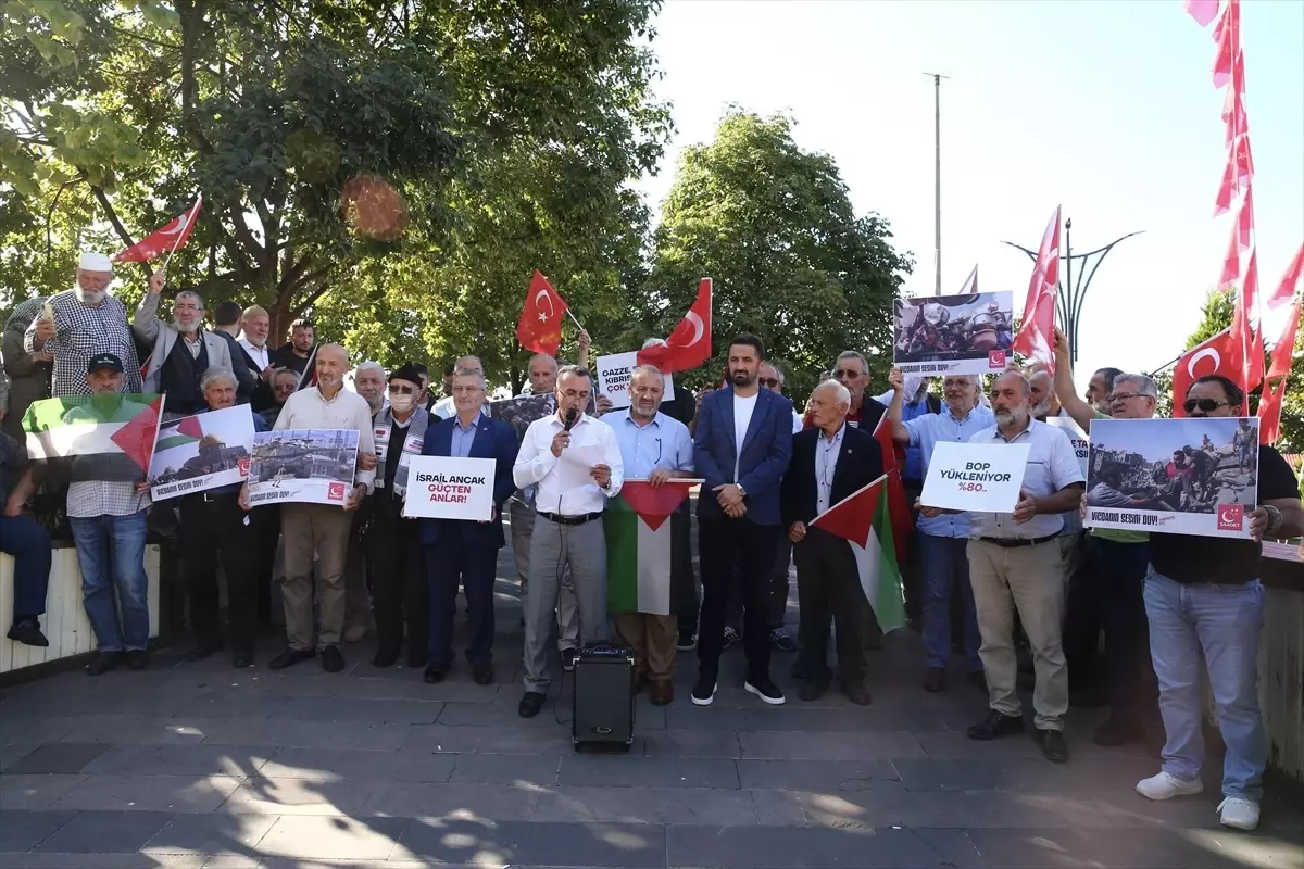 İsrail’e Protesto: Saadet Partisi Eylemde