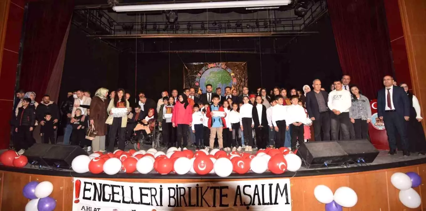 Ahlat’ta 3 Aralık Dünya Engelliler Günü Kutlandı