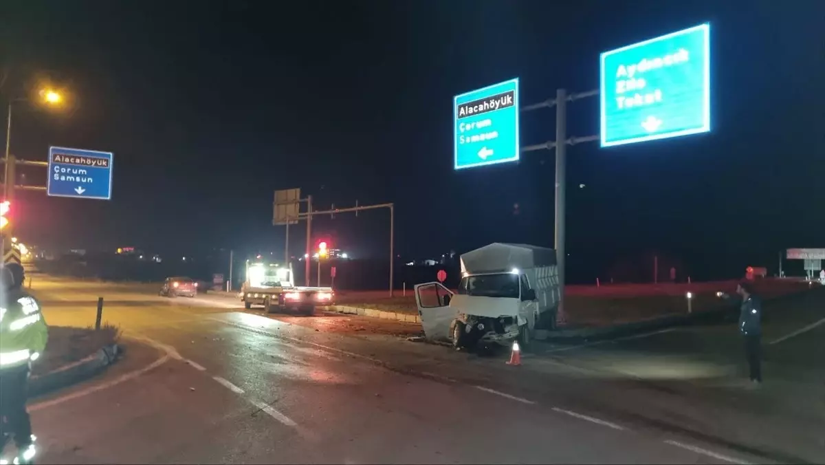 Çorum’da Trafik Kazası: 6 Yaralı