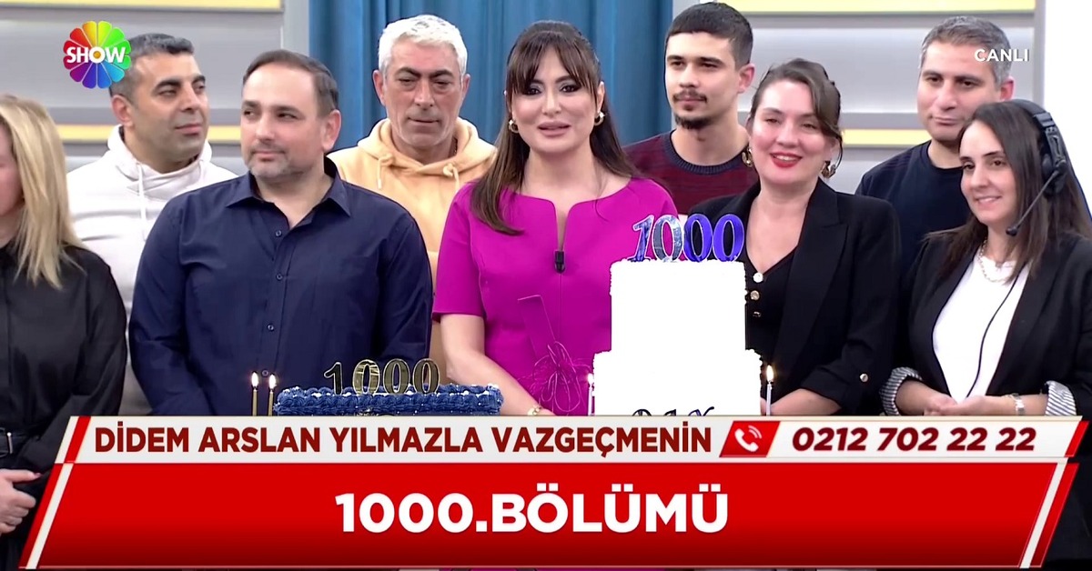 Didem Arslan Yılmaz’la Vazgeçme 1000. bölümünü kutladı